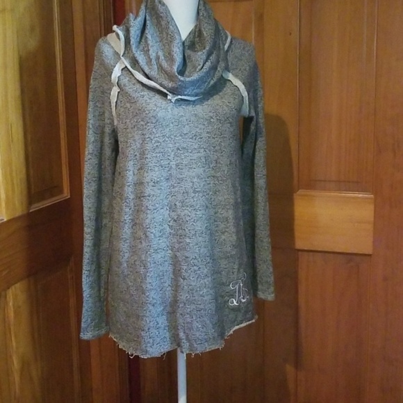 Basil & Lola Tops - Cowl neck sweatshirt